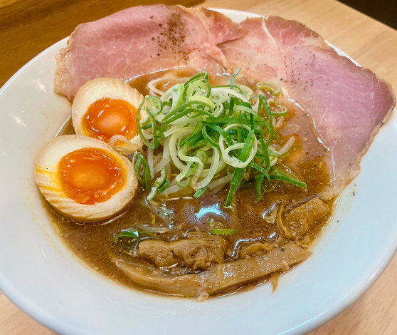 昆布水の塩つけ麺